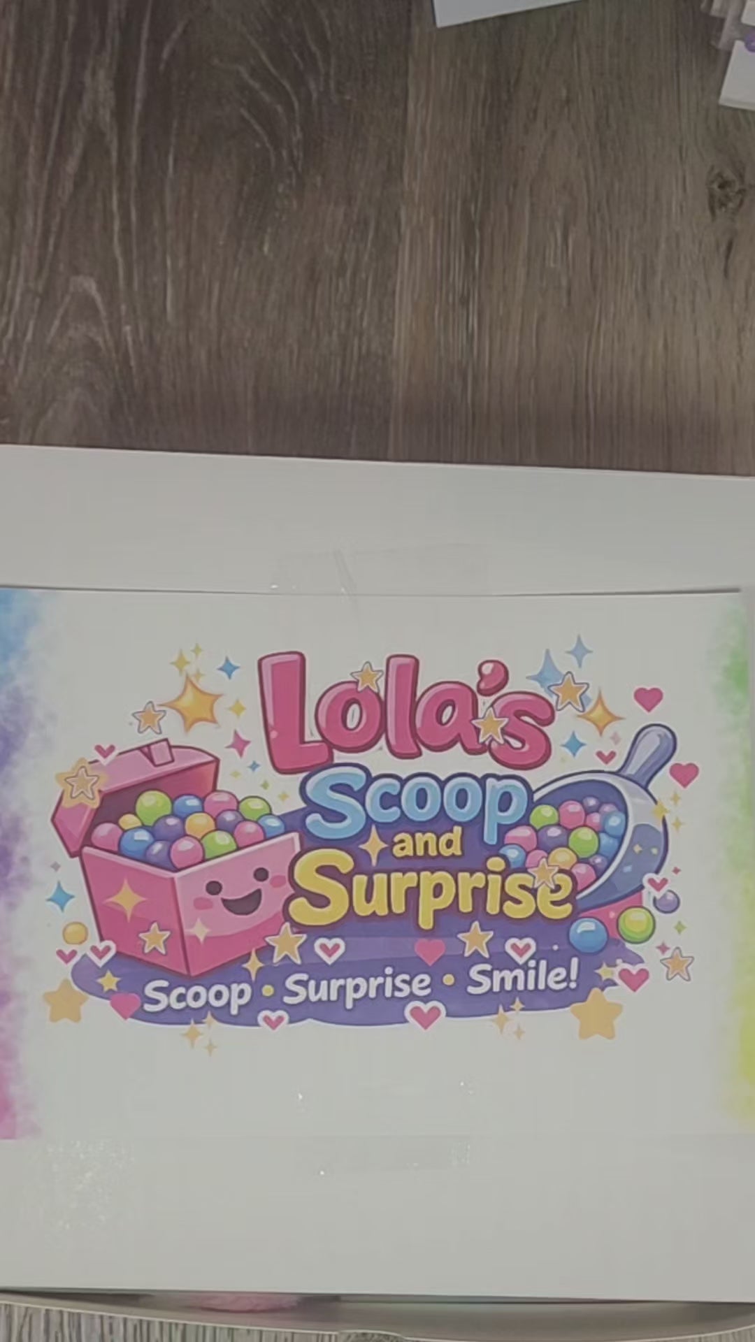 Lola’s Surprise Box